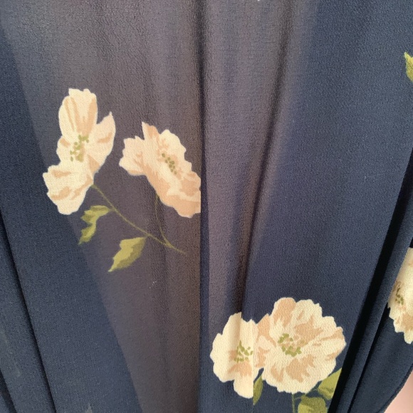 Reformation Layley Dress S Navy with Floral Patterns - Picture 7 of 10